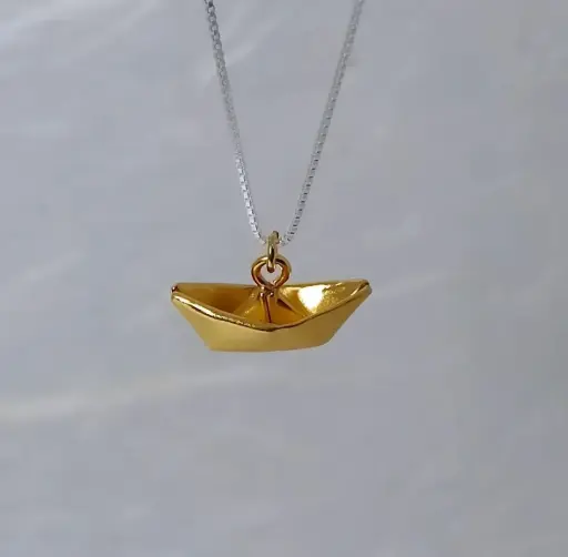 [CPB003] COLLAR BARCO PEQUEÑO EN PLATA BAÑO EN ORO