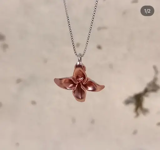 [CPF001] COLLAR FLOR PEQUEÑA EN PLATA